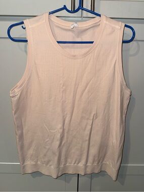 Athleta Perforated Seamless Tank Top Size Large| Blush pink | Breathable EUC